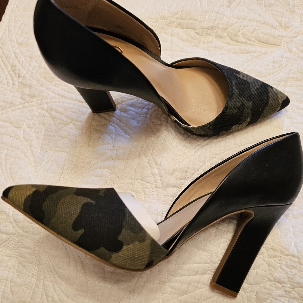 Camo heels! 👠
